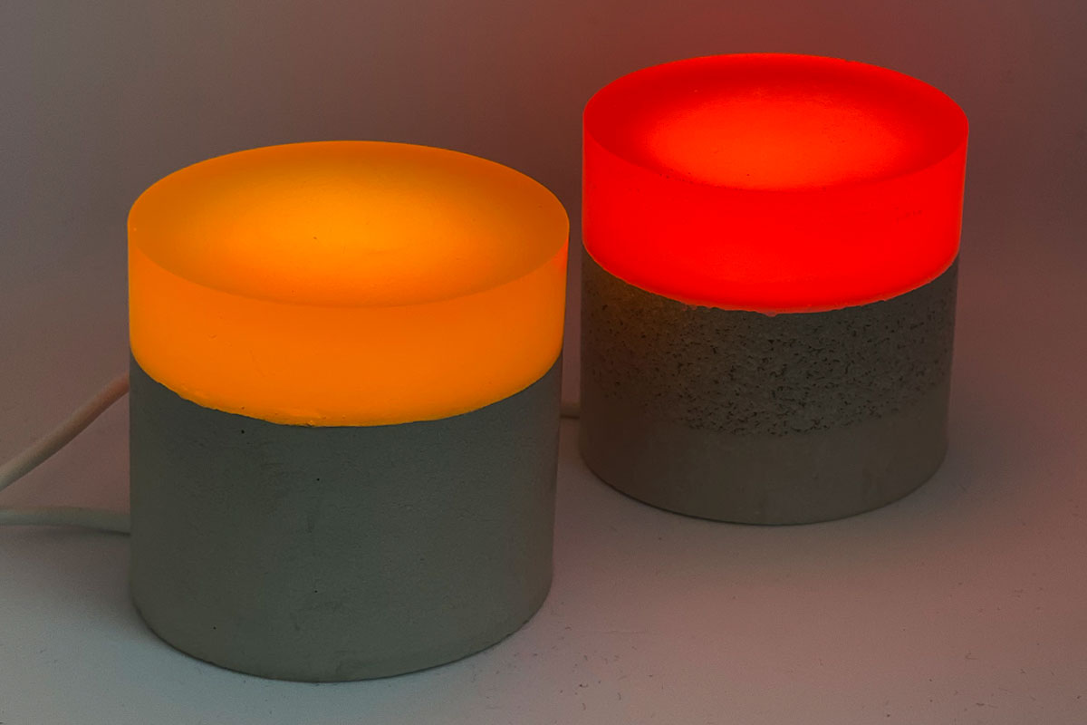 Zylinder mit Leuchtmittel
